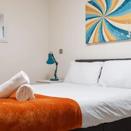 Conditioning House - One Bed Apartment