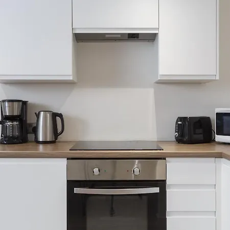 Conditioning House - One Bed Apartment